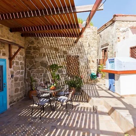 アパート Galini Old Town