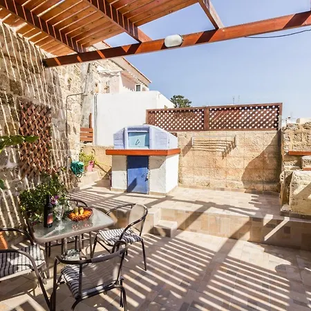 Galini Old Town דירה