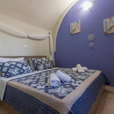 Galini Old Town דירה